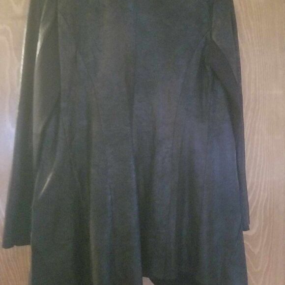 Womens Black CY USA Vegan Suede Cardigan Size Medium - Picture 7 of 7